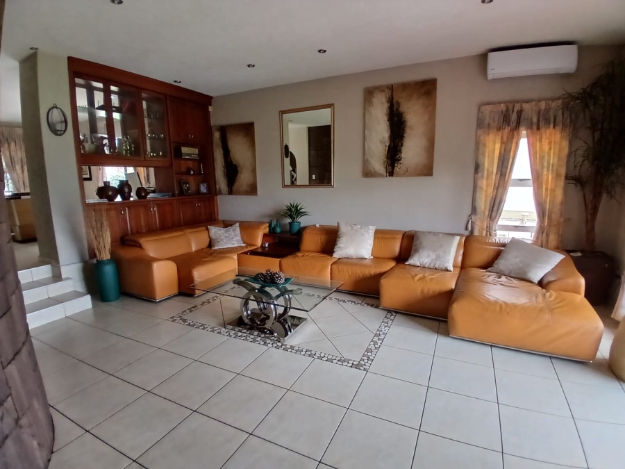 4 Bedroom Property for Sale in Vaalpark Free State